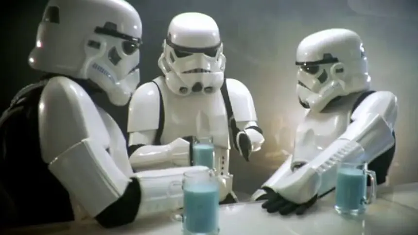 Como Criar as Icônicas Bebidas de Star Wars: Blue Milk e Yoda Soda